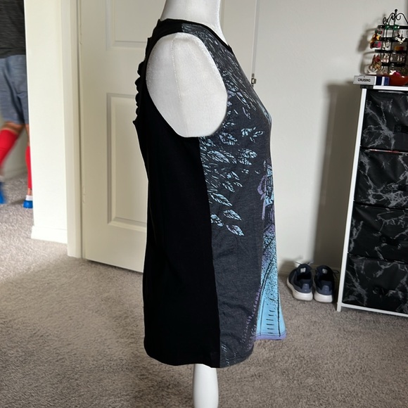 NWOT Disney Haunted Mansion Distressed Tank Top - Medium - Picture 2 of 6